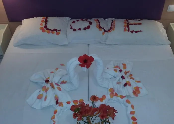 Aparthotel Origin Apts And